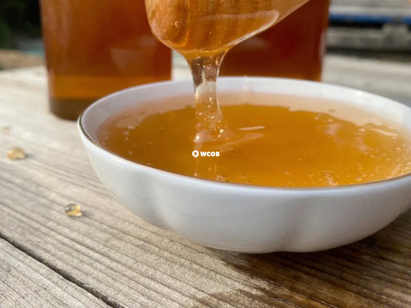 口含蜂蜜对快速止咳有一定作用