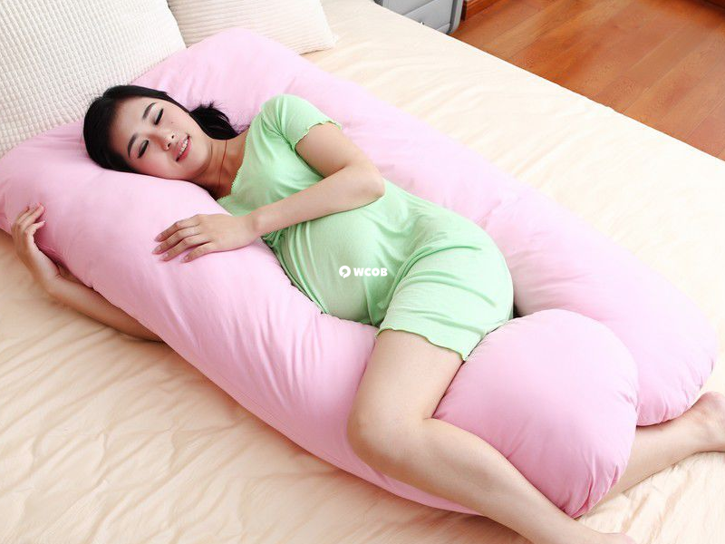 孕妇在孕期可以通过改变睡姿来缓解胃酸