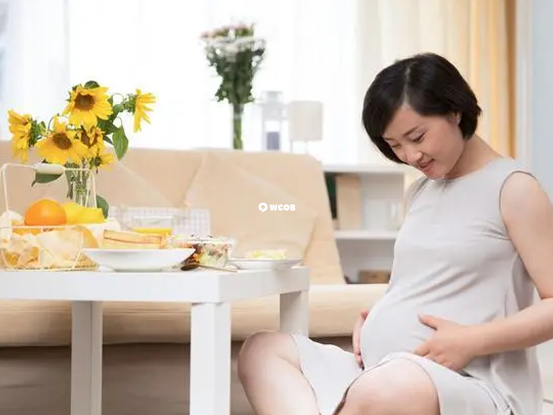 女性怀孕后容易出现尿频的症状