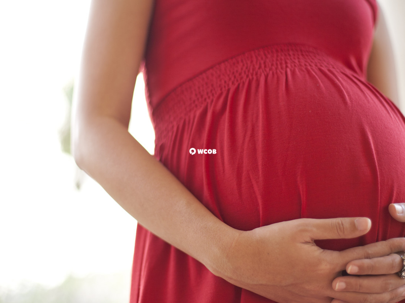 女性孕晚期怀孕有明显特征
