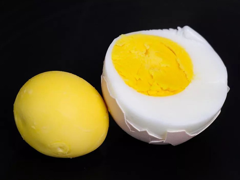 蛋黄胆固醇含量比肥肉高