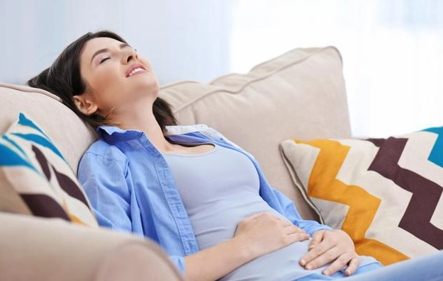 孕期胃胀肚子胀有可能是胎停